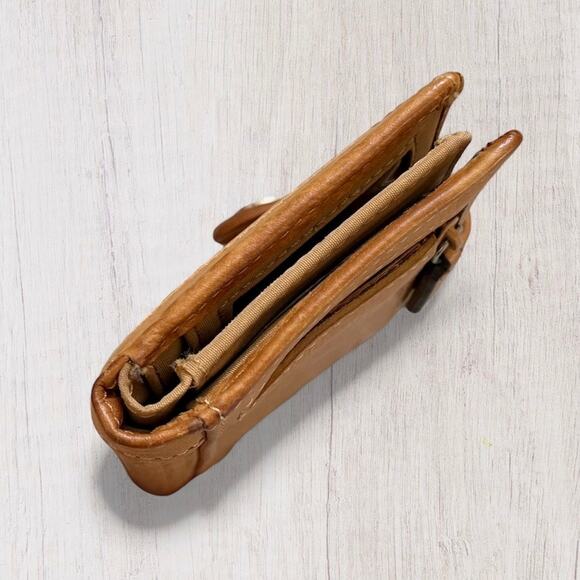 Fossil Tan Genuine Leather Perforated Clutch Wallet Snap-Tab - Picture 7 of 10